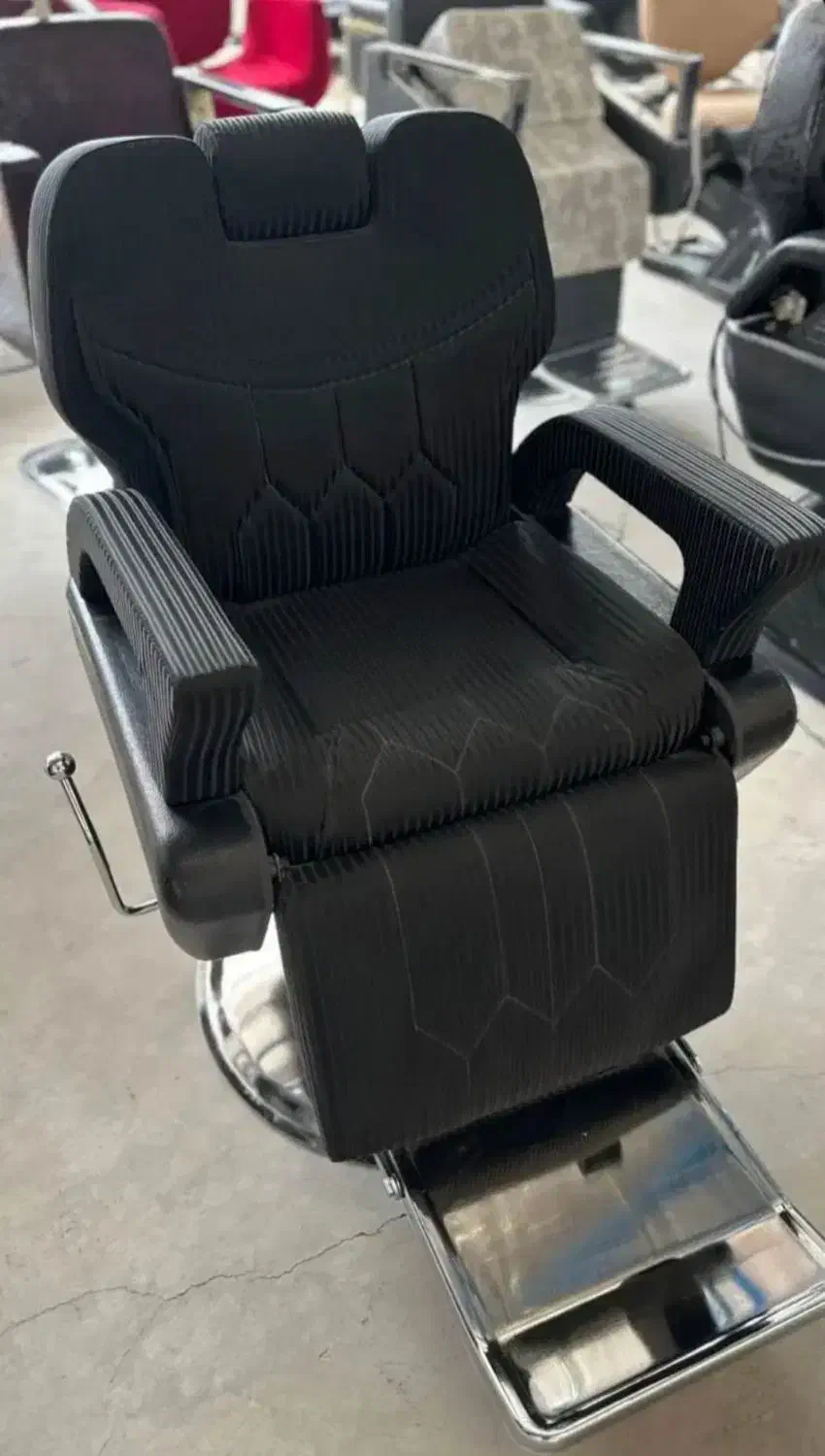 صندلی اصلاح پدالی|آرایشگاه و سالن‌های زیبایی|نسیم‌شهر, |دیوار