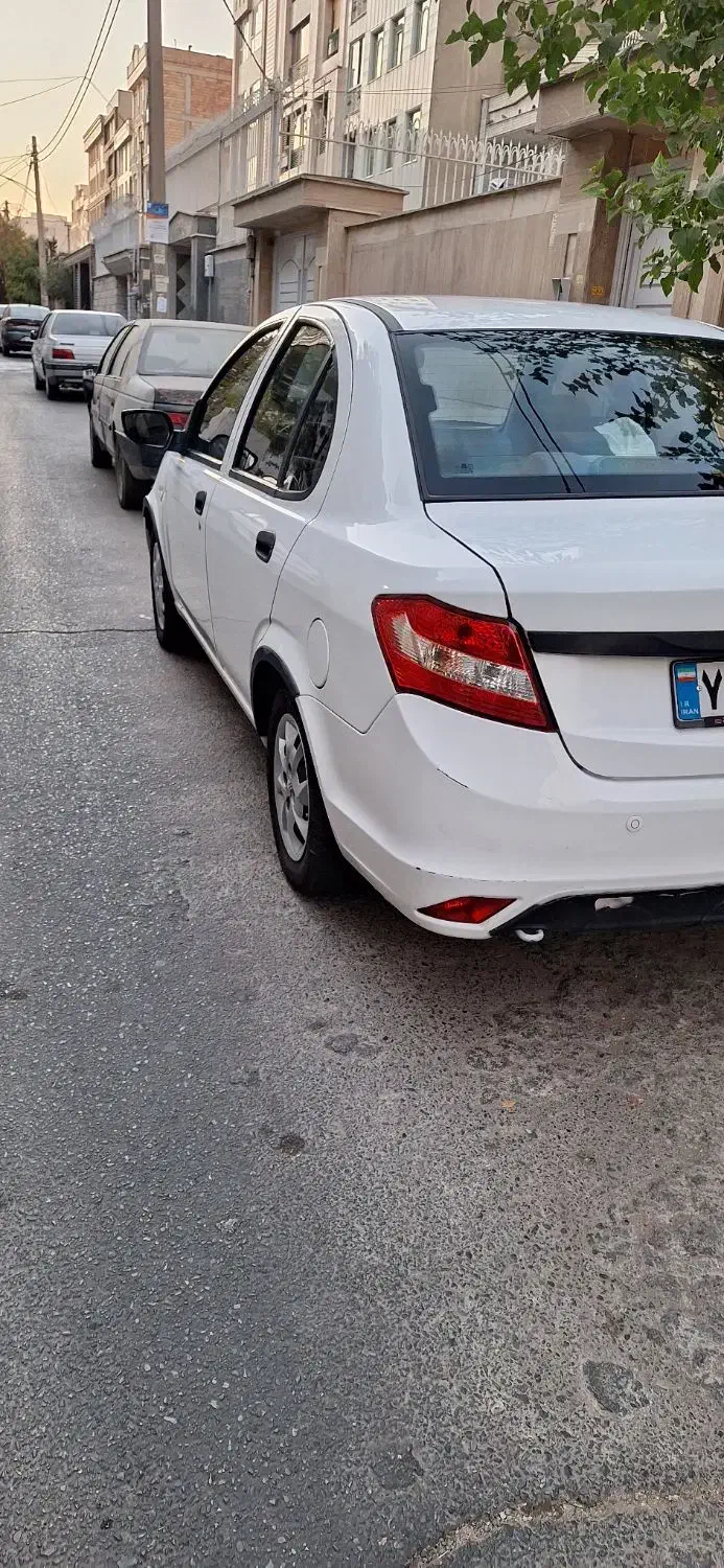 ساینا مدل1399 بی رنگ|خودرو سواری و وانت|تهران, فردوس|دیوار