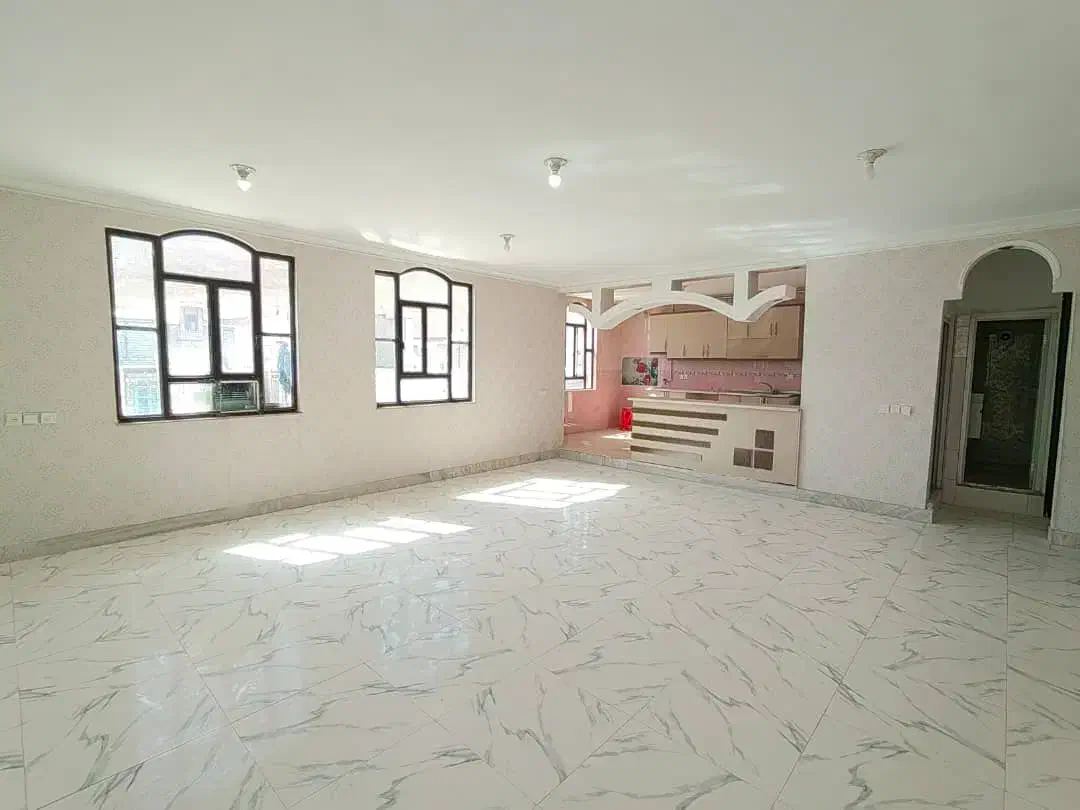 اجاره ۱۲۰ متر تک واحدی پارکینگ دار ، شهرک سینا|اجارهٔ آپارتمان|دورود, |دیوار