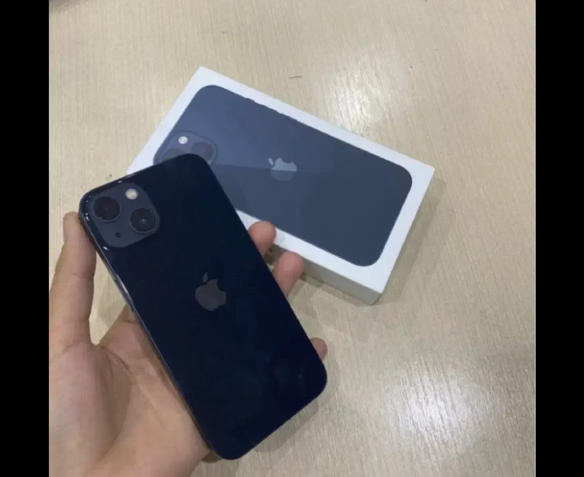 ایفون 13 نرمال|موبایل|تهران, نیلوفر|دیوار