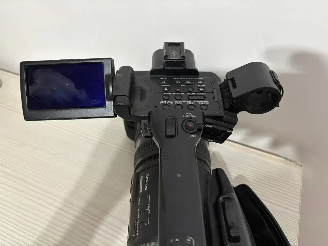 دوربین فیلمبرداری Sony Z5|دوربین عکاسی و فیلم‌برداری|مشهد, سرافرازان|دیوار