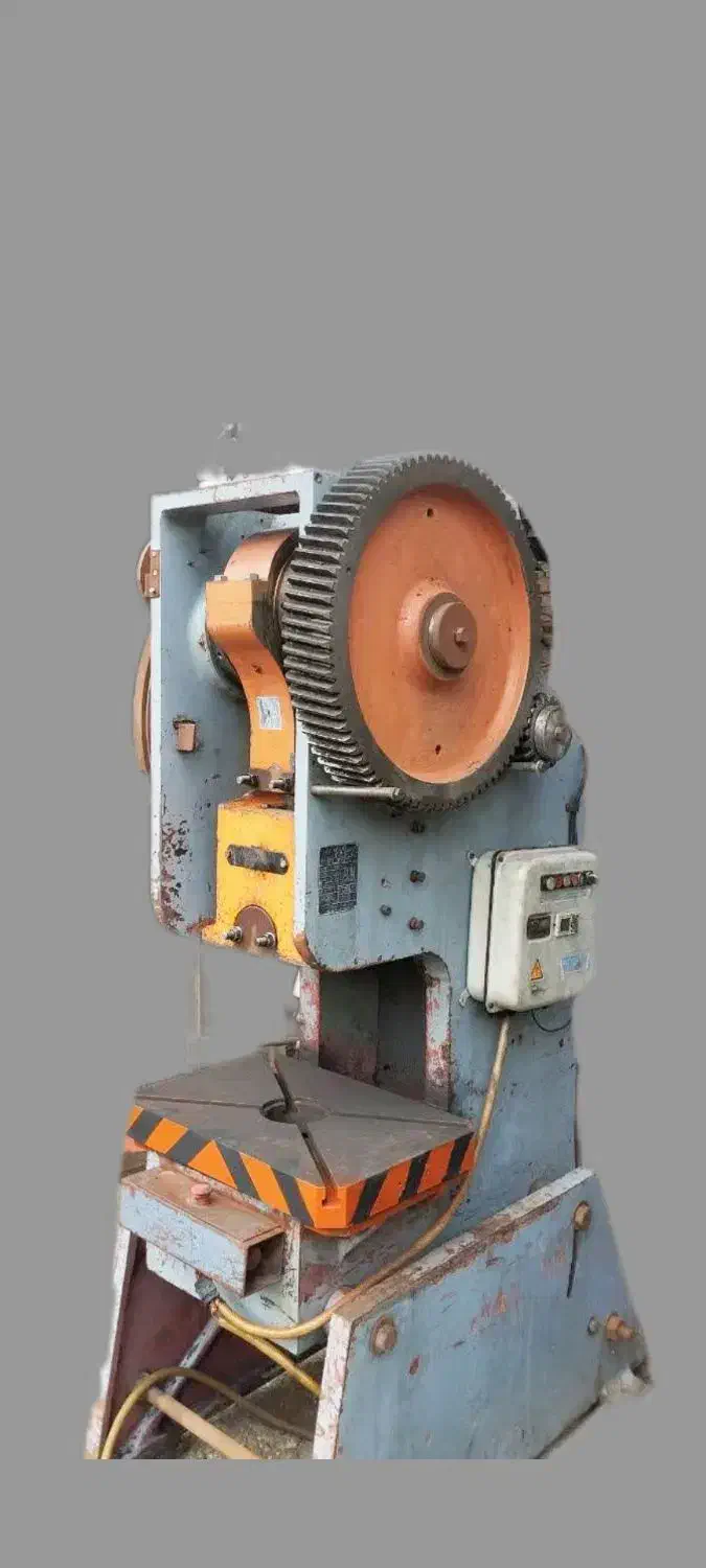 پرس ضربه ای آرش 60 تن کلاجی|ماشینآلات صنعتی|اسلامشهر, شاطره|دیوار