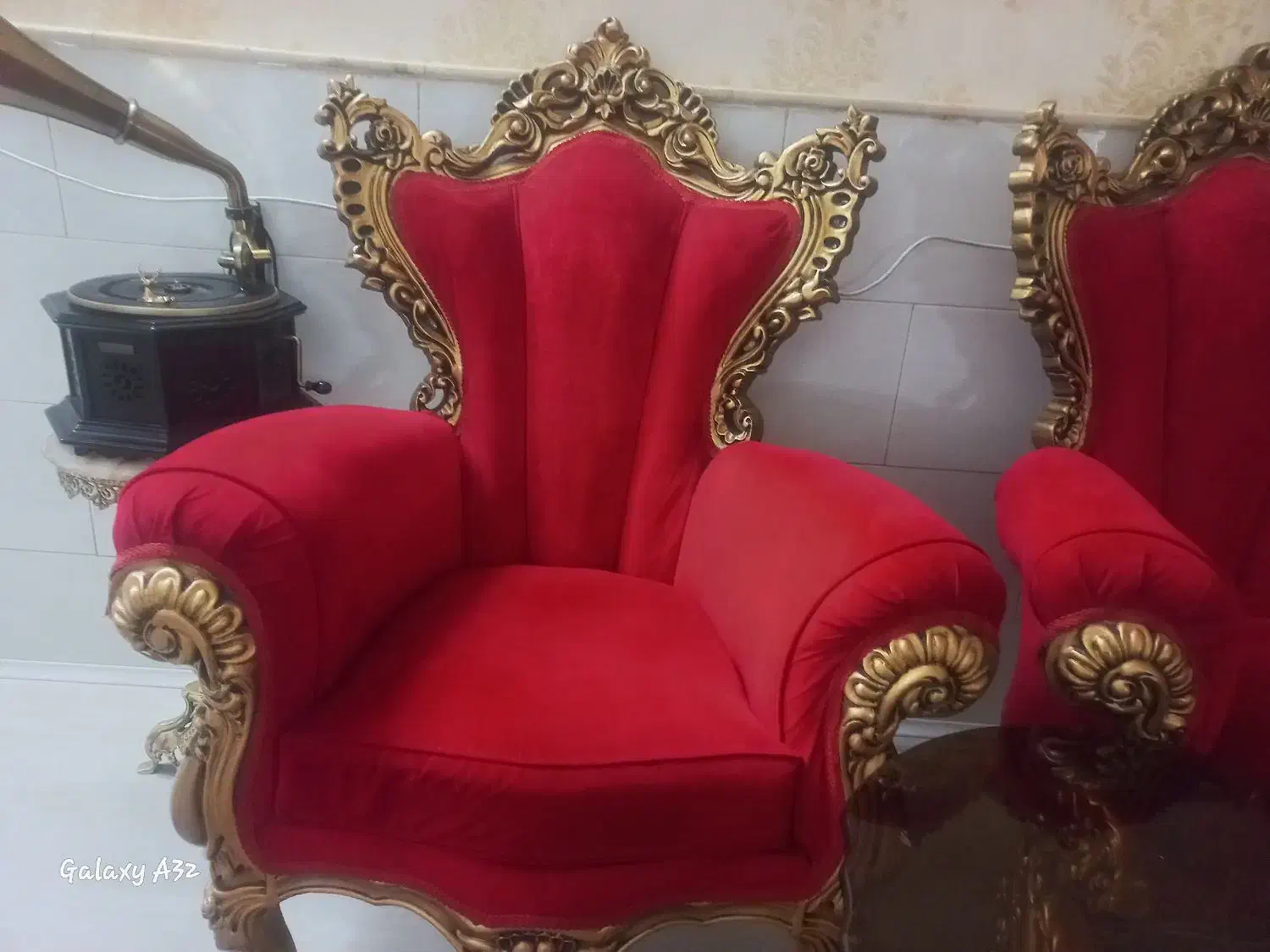 مبلمان ۹ نفره در حد نو|مبلمان خانگی و میز عسلی|قم, باجک سه|دیوار