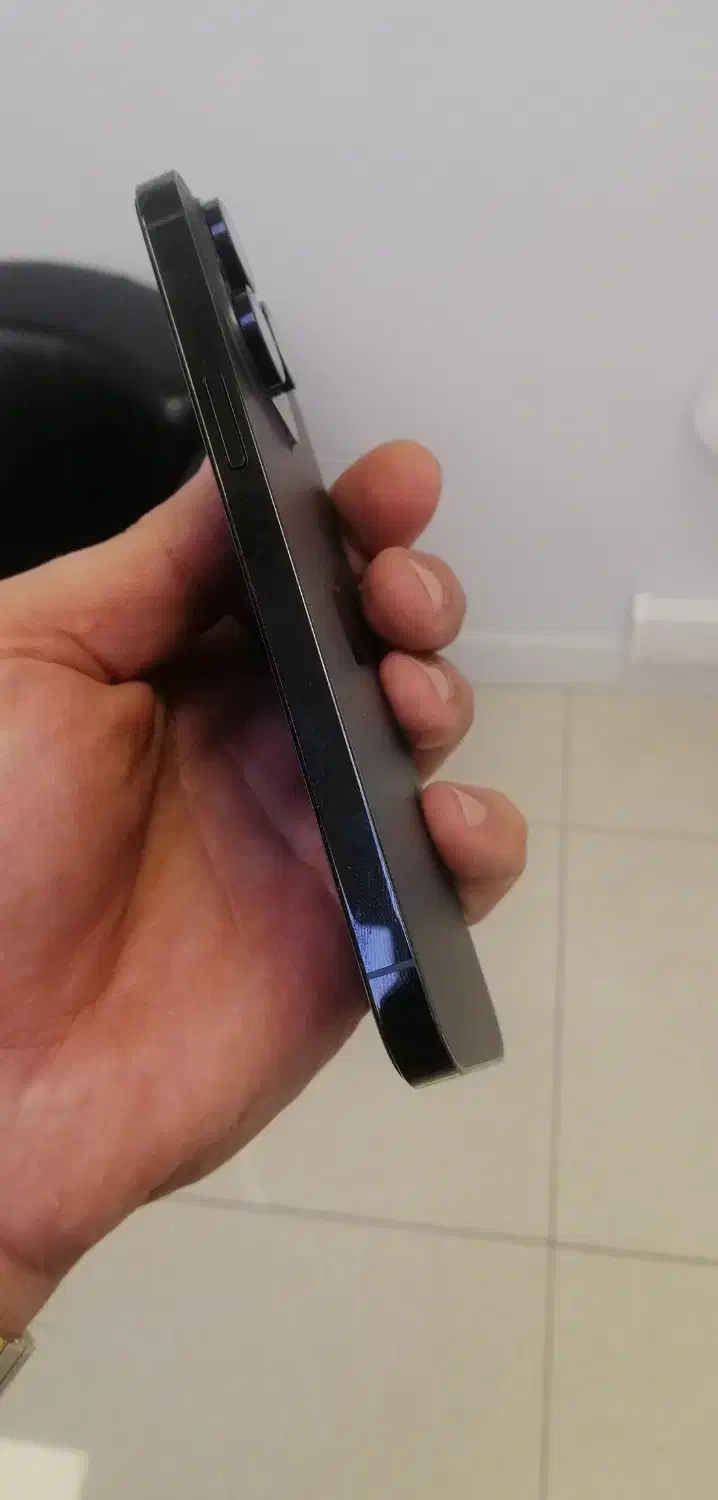 آیفون 14 پرومکس 256G مشابه نو|موبایل|شیراز, رحمتآباد|دیوار