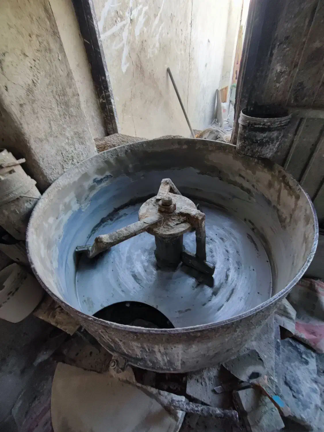 فروش کارگاه تولید موزاییک پلیمری با تمام تجهیزات|ماشینآلات صنعتی|چهارباغ, |دیوار