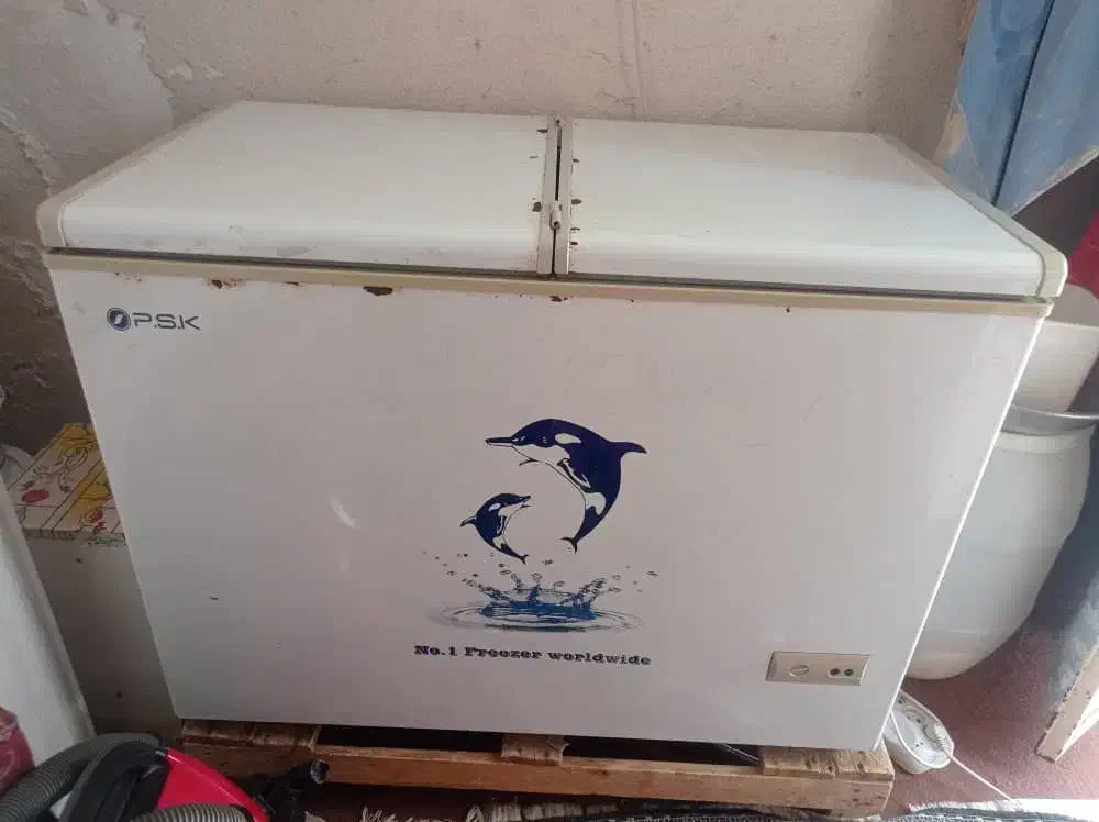 قیمت۱۸۰۰۰۰۰۰۰|یخچال و فریزر|شادگان, |دیوار