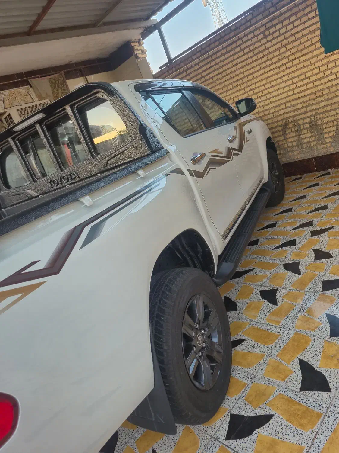 تویوتا هایلوکس 2024 کویت|خودرو سواری و وانت|شادگان, |دیوار