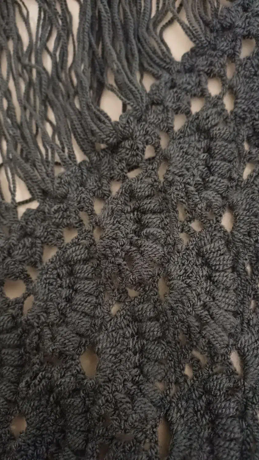 اشارپ (شال سه گوش) دست بافت شیک،گرم برای فصل سرما|لباس|بیرجند, |دیوار