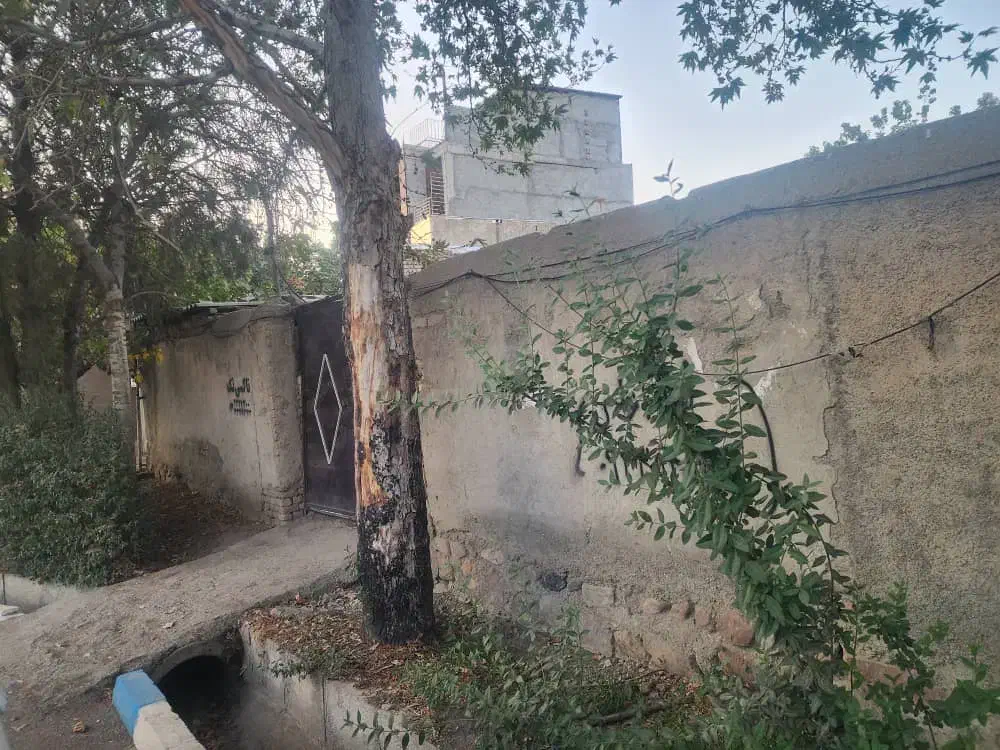 فروش خانه ویلایی گلنگی ۲۴۱ متری بنا ۷۰ متری بهر ۱۰|فروش خانه و ویلا|کوهسار (البرز), |دیوار
