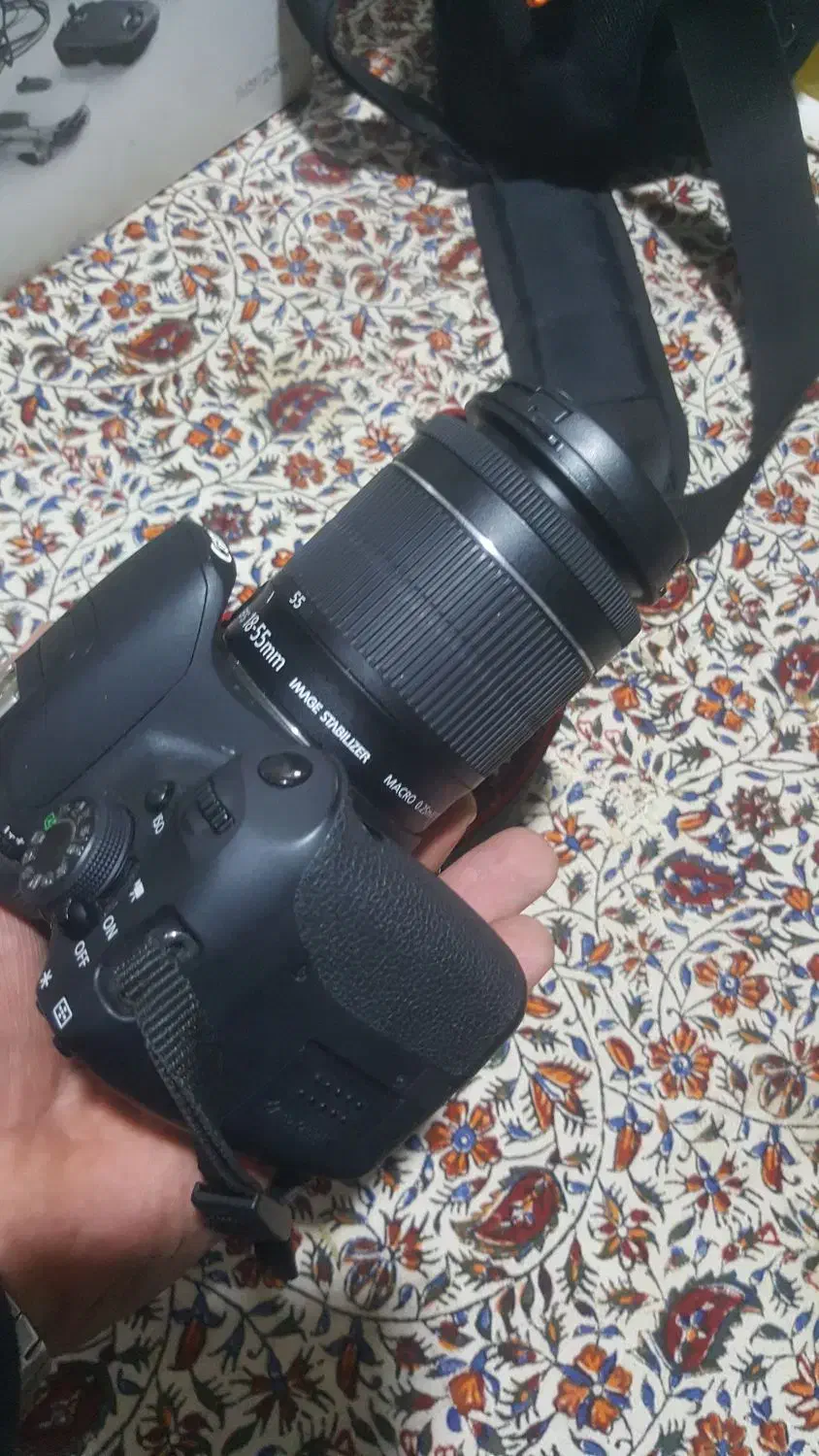 دوربین کنون D700 در حد نو|دوربین عکاسی و فیلم‌برداری|شیراز, شهرک گلستان|دیوار