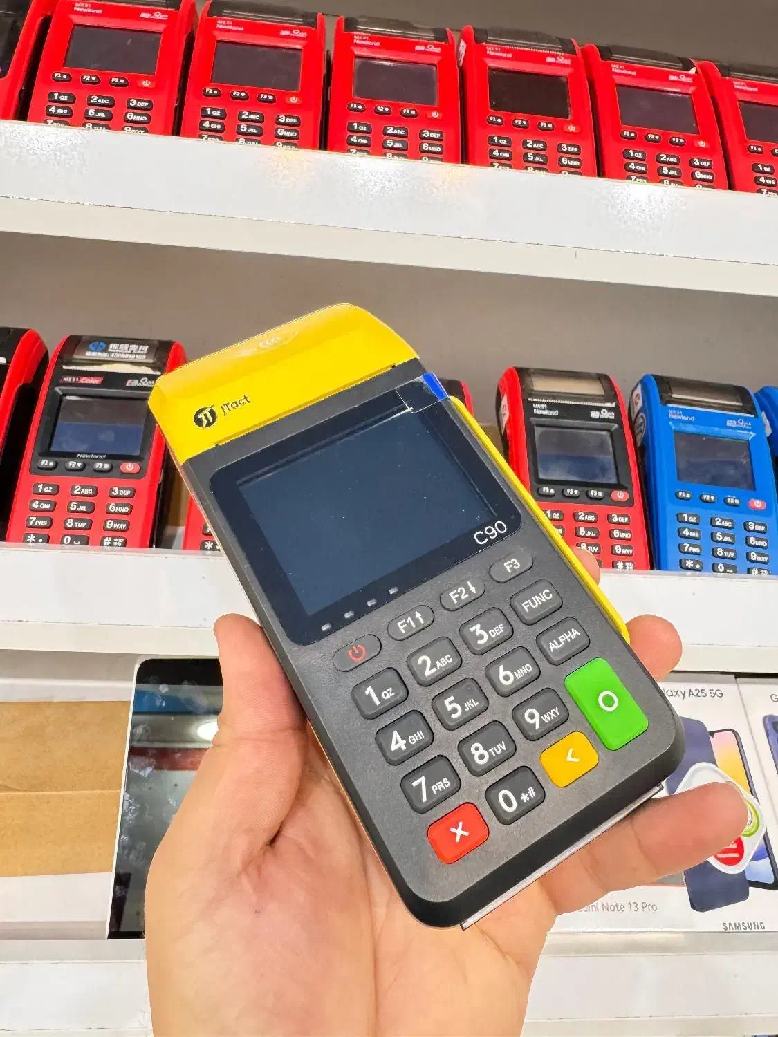 دستگاه/کارتخوان/سیار مدل SZZT i80 پرسرعت 4G+|فروشگاه و مغازه|اصفهان, هفتون|دیوار