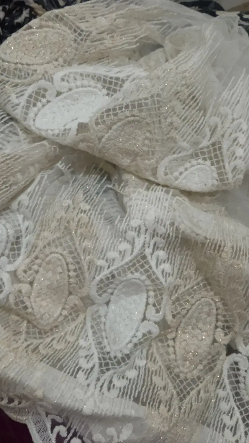 پرده پذیرایی دو عدد|پرده، رانر، رومیزی|تربت‌حیدریه, کوی شهید احمدزاده ملکی|دیوار