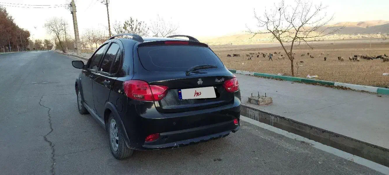 فروش کوئیک مشکی مدل ۹۹ خانگی|خودرو سواری و وانت|شهرکرد, |دیوار