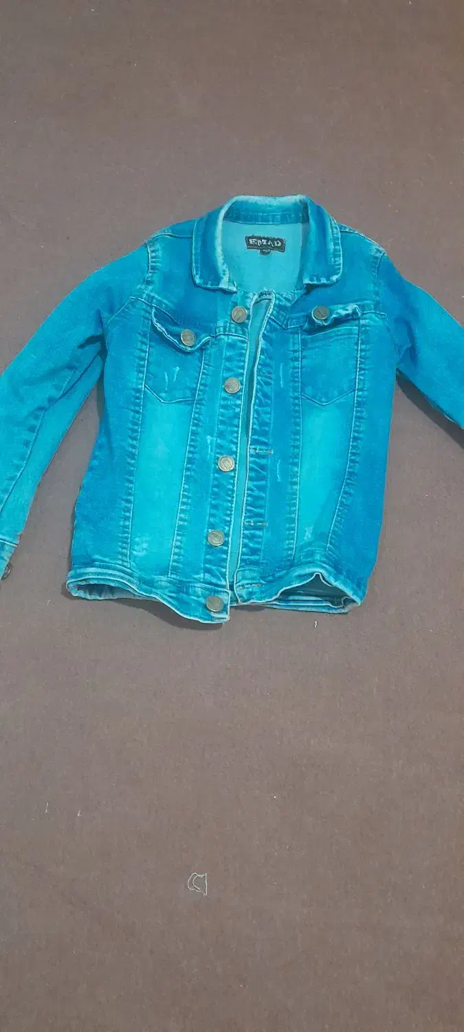 کت پسرانه|لباس|خوی, |دیوار