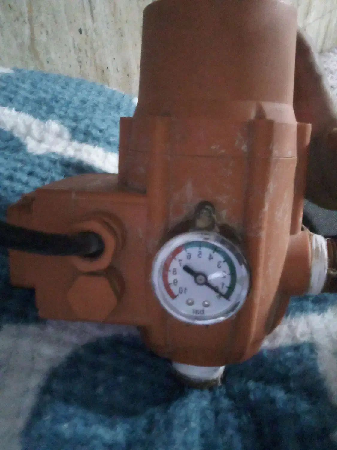 اتومات پمپ آب|مصالح و تجهیزات ساختمان|بهارستان, |دیوار