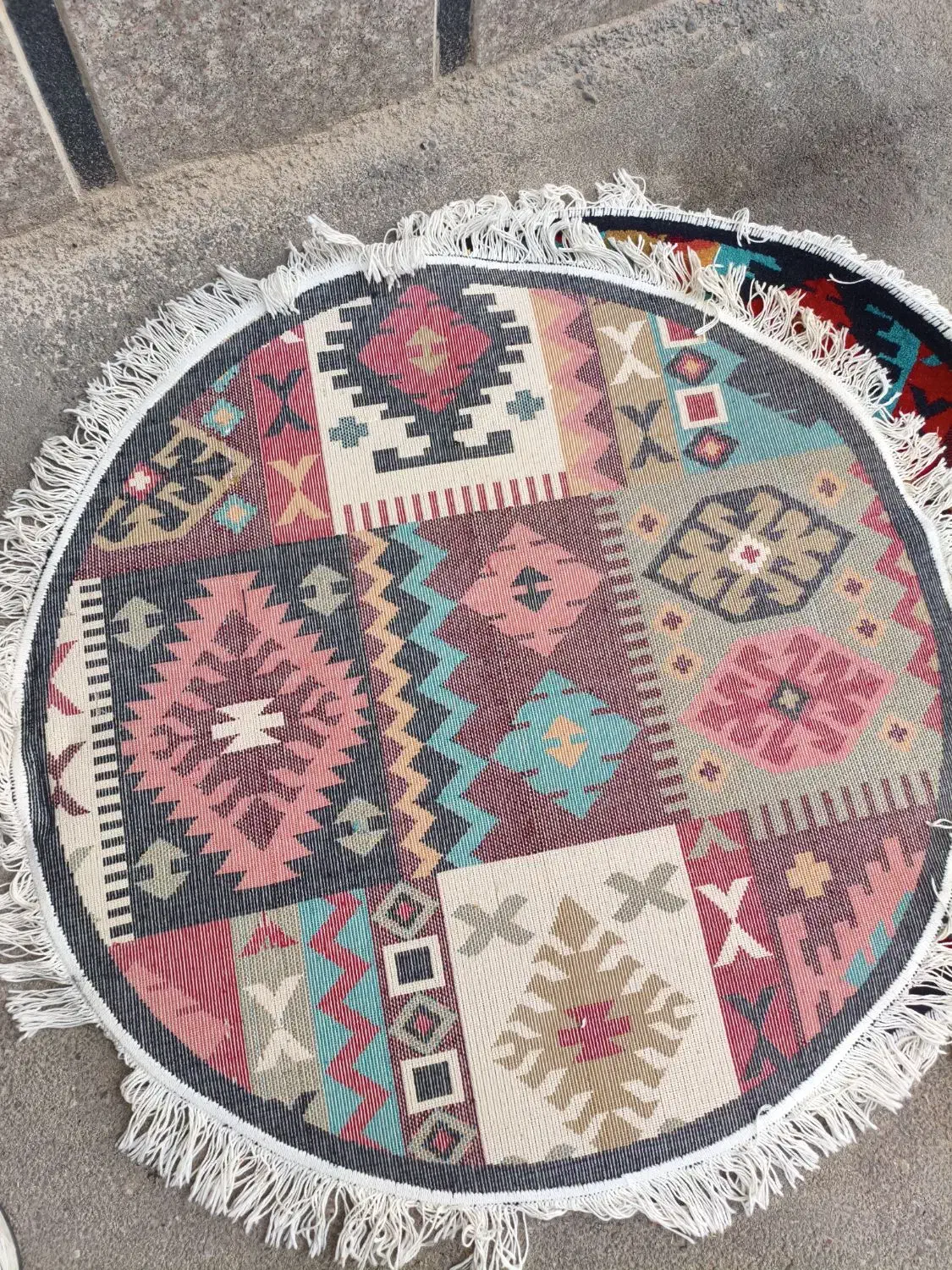 فروش فوری قالیچه قطر 1.20|فرش|شیراز, شهرک بهشتی|دیوار