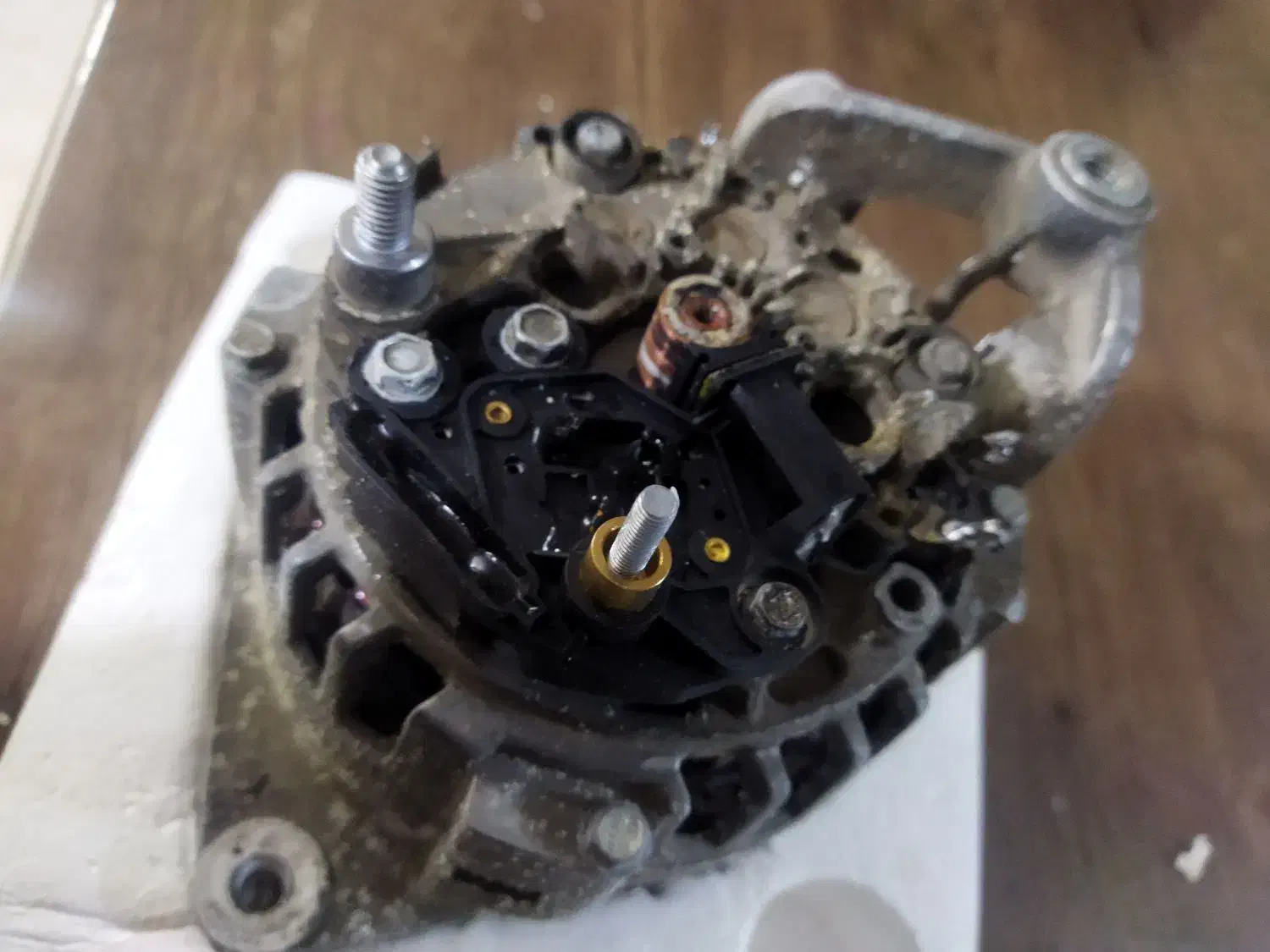 دینام پژو|قطعات یدکی و لوازم جانبی|فولادشهر, B2|دیوار