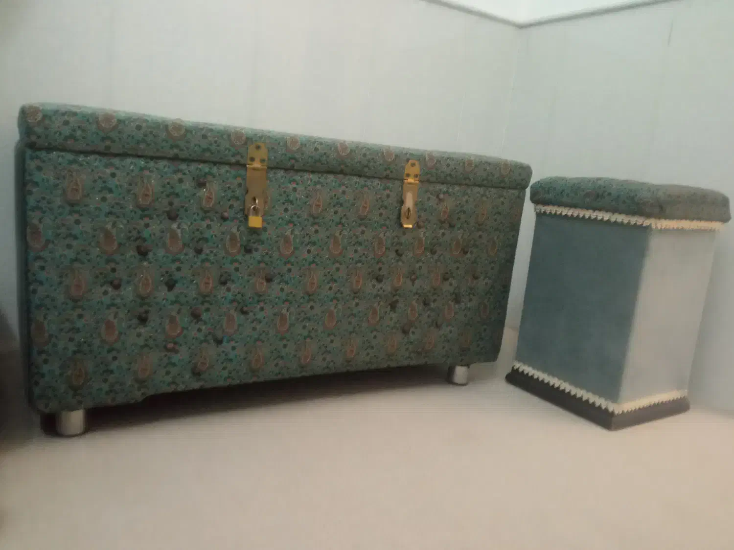 تعمیر انواع صندوقچه قدیمی|صنایع دستی و سایر لوازم تزئینی|کاشان, گارزگاه|دیوار