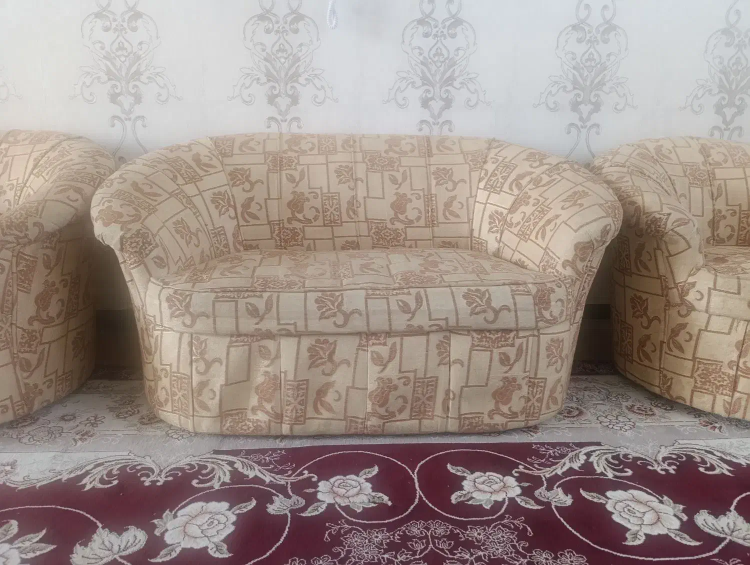 فروش فوری مبل|مبلمان خانگی و میز عسلی|قم, انصارالحسین|دیوار