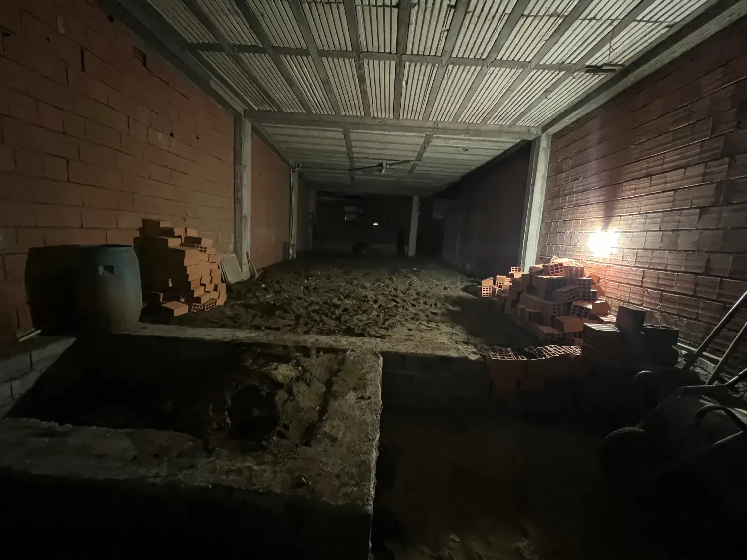 نیازمند دیوارچینی، سیمانکاری و بنایی|استخدام معماری، عمران و ساختمانی|محمودآباد, |دیوار