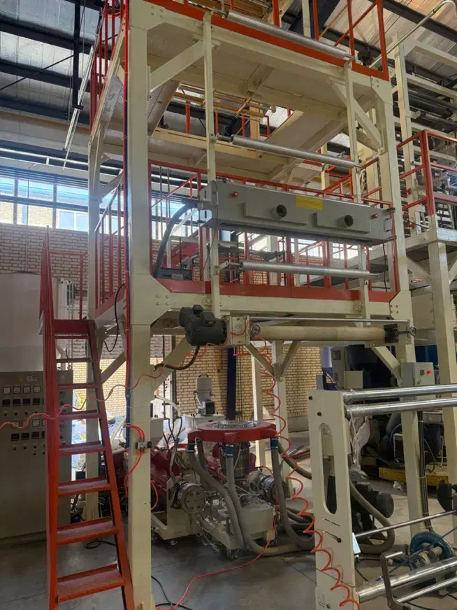 استخدام تولید کار و اپراتور چاپ نایلون( فقط ماهر)|استخدام صنعتی، فنی، مهندسی|شیراز, شهرک صنعتی شیراز|دیوار