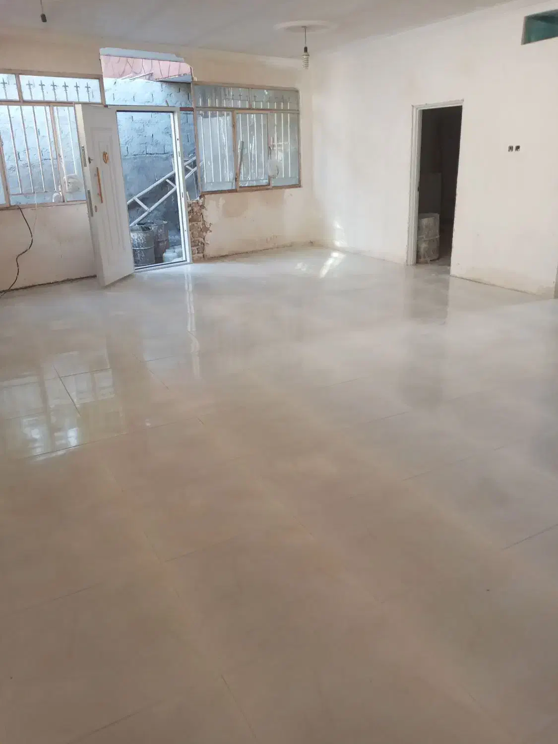 کاشیکار سرامیک کار نصاب کاشی وسرامیک بین کابینتی|خدمات پیشه و مهارت|مشهد, هنرور|دیوار