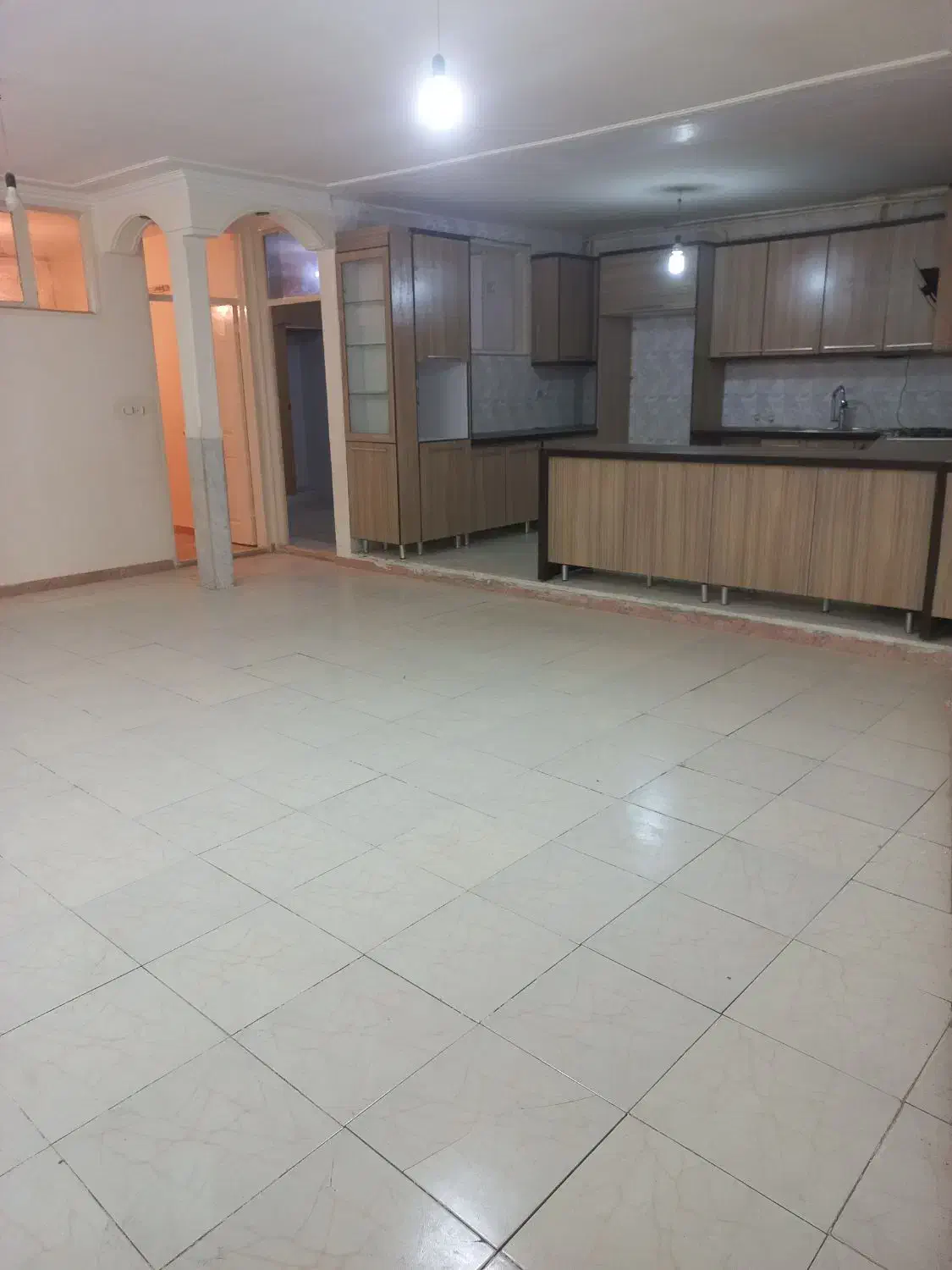 آپارتمان ۹۷ متری فرمهین|اجارهٔ آپارتمان|فرمهین, |دیوار