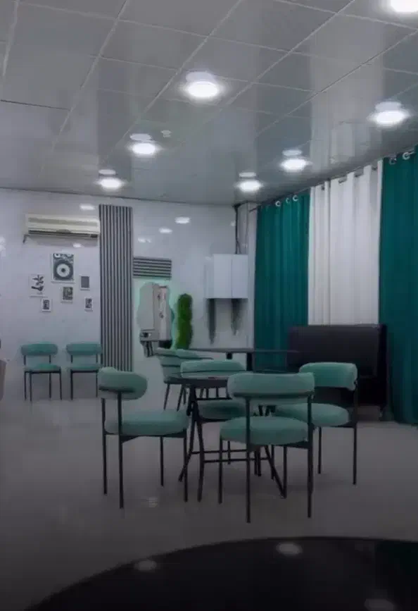 فروش میزوصندلی کافه|کافی‌شاپ و رستوران|گرمسار, |دیوار