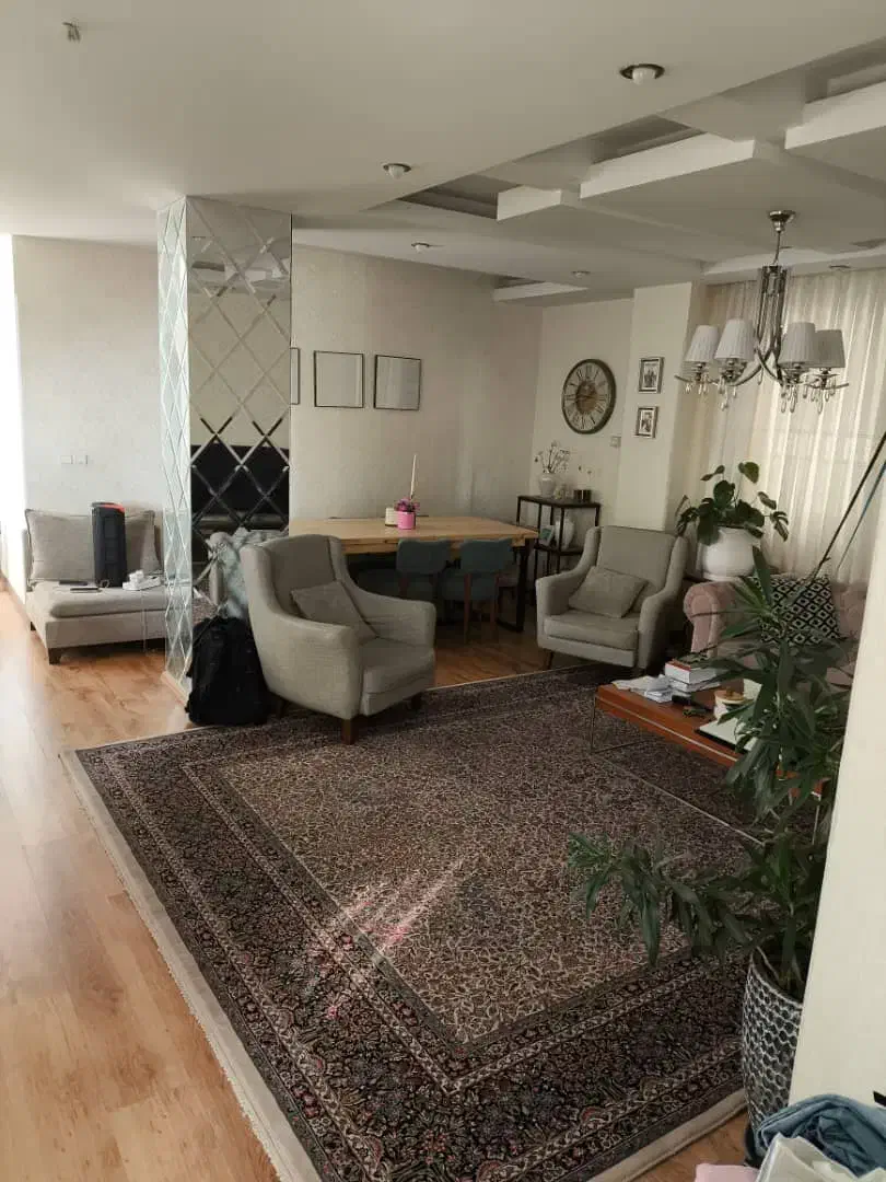 ۱۰۰متر ۲خوابه میدان کاج فول امکانات