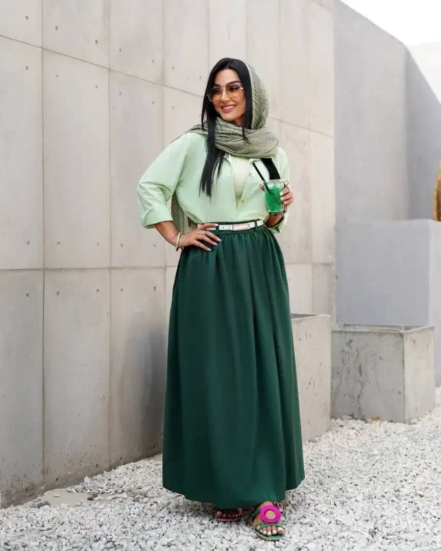 باما بدرخشید ...|لباس|قم, دروازه قلعه|دیوار