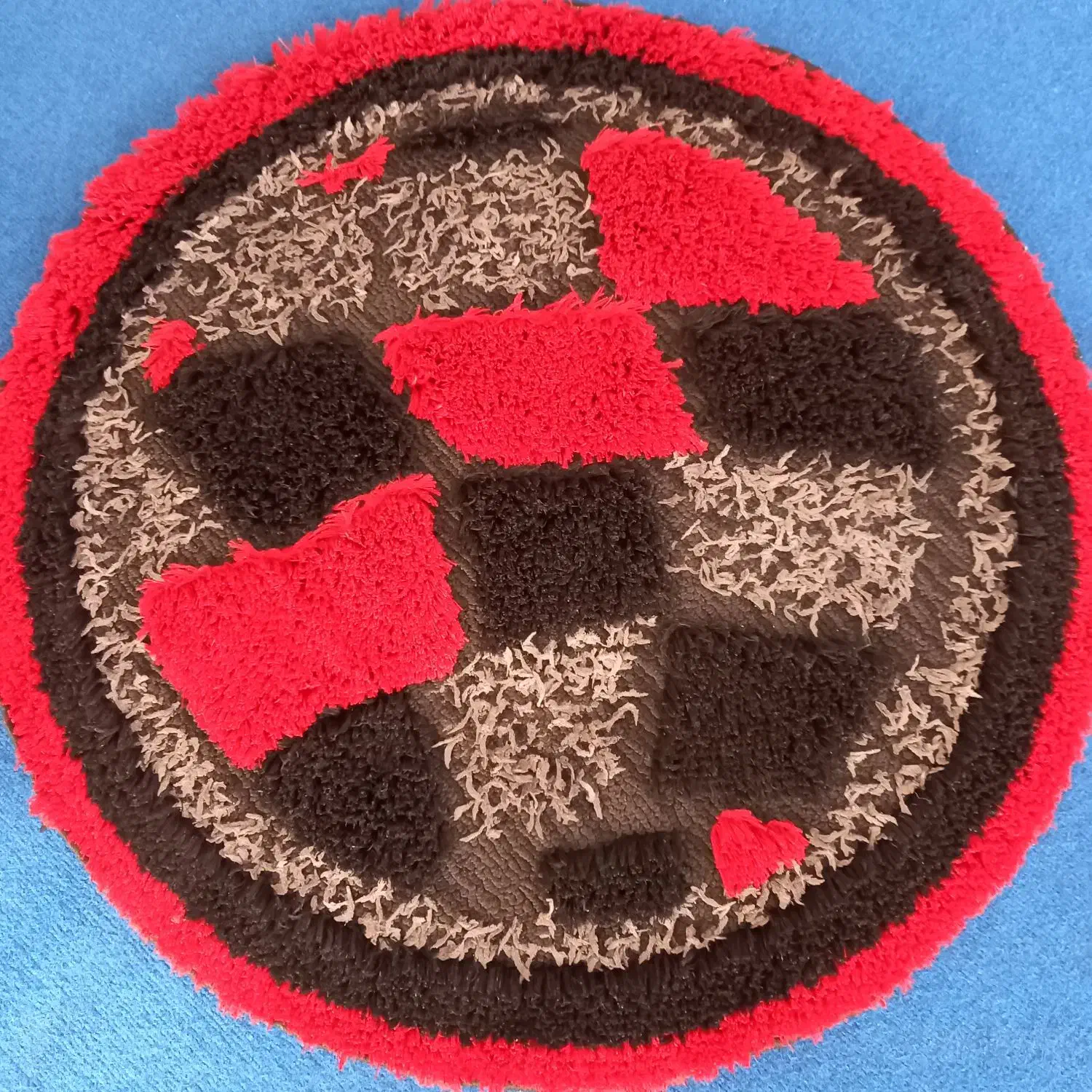 فرش گرد و یک عدد فرشینه 3 متری|فرش|اراک, |دیوار