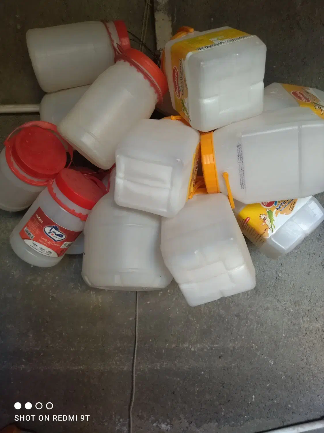 دبه|ظروف نگهدارنده، پلاستیکی، یک‌بارمصرف|نیشابور, ریوند|دیوار