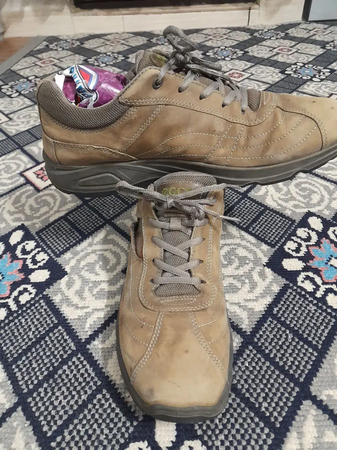 یک جفت کفش راحتی|کیف، کفش، کمربند|قرچک, باقرآباد|دیوار