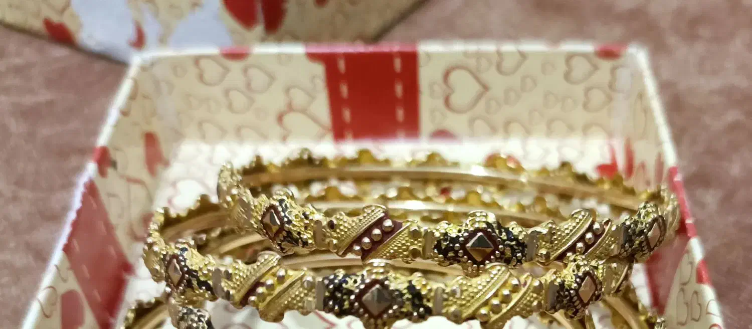 النگو کشمیری|جواهرات|اصفهان, باغ زرشک|دیوار