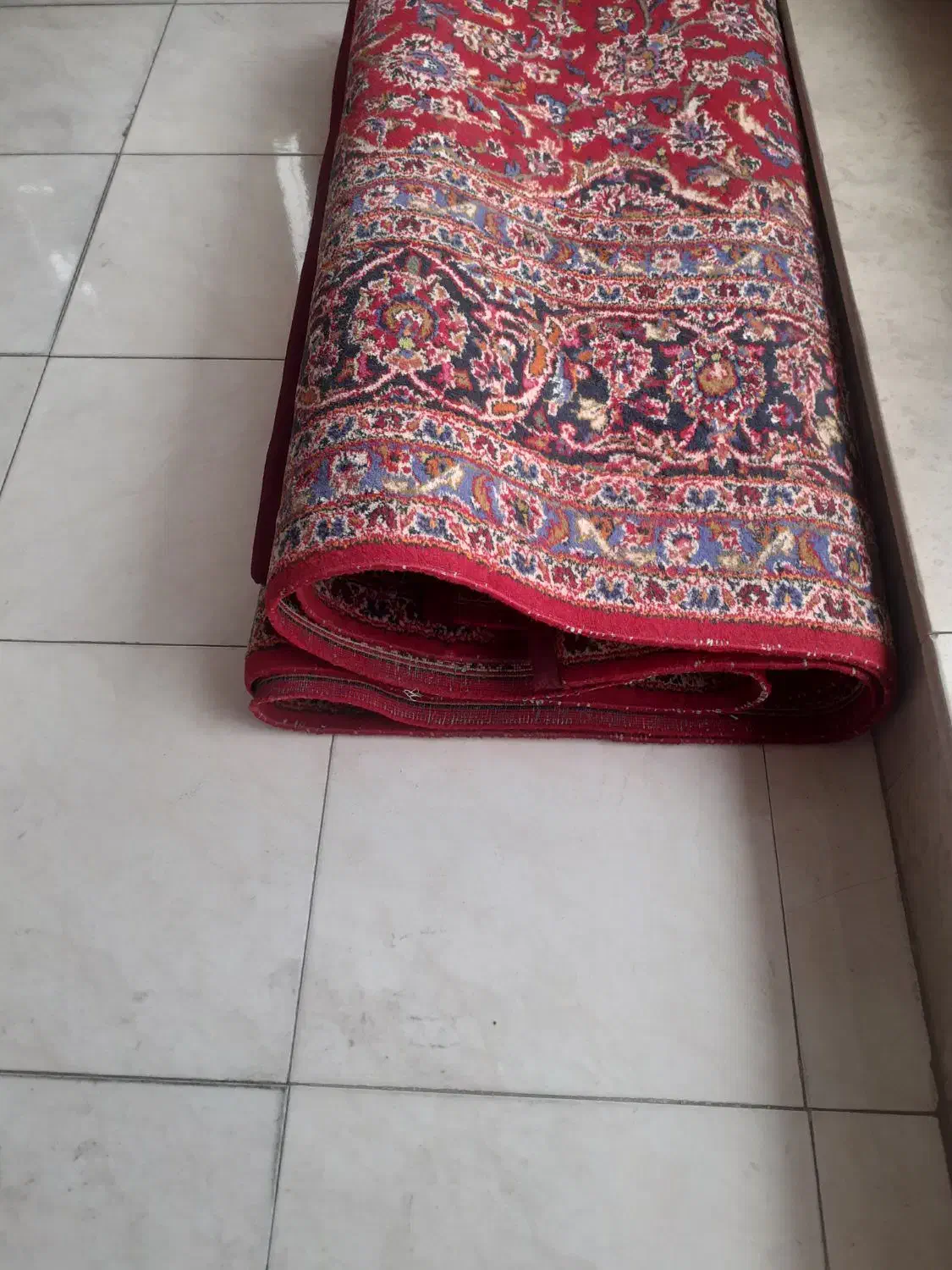 فرش دستباف ۱۲متری نجف ابادی قرمز سالم|فرش|اصفهان, ملکشهر|دیوار