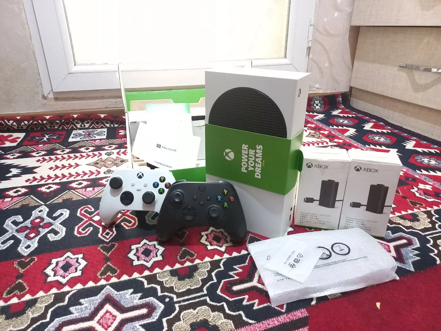 Xbox Series S|کنسول، بازی ویدئویی و آنلاین|تهران, شهرک فردوس (حسینی)|دیوار