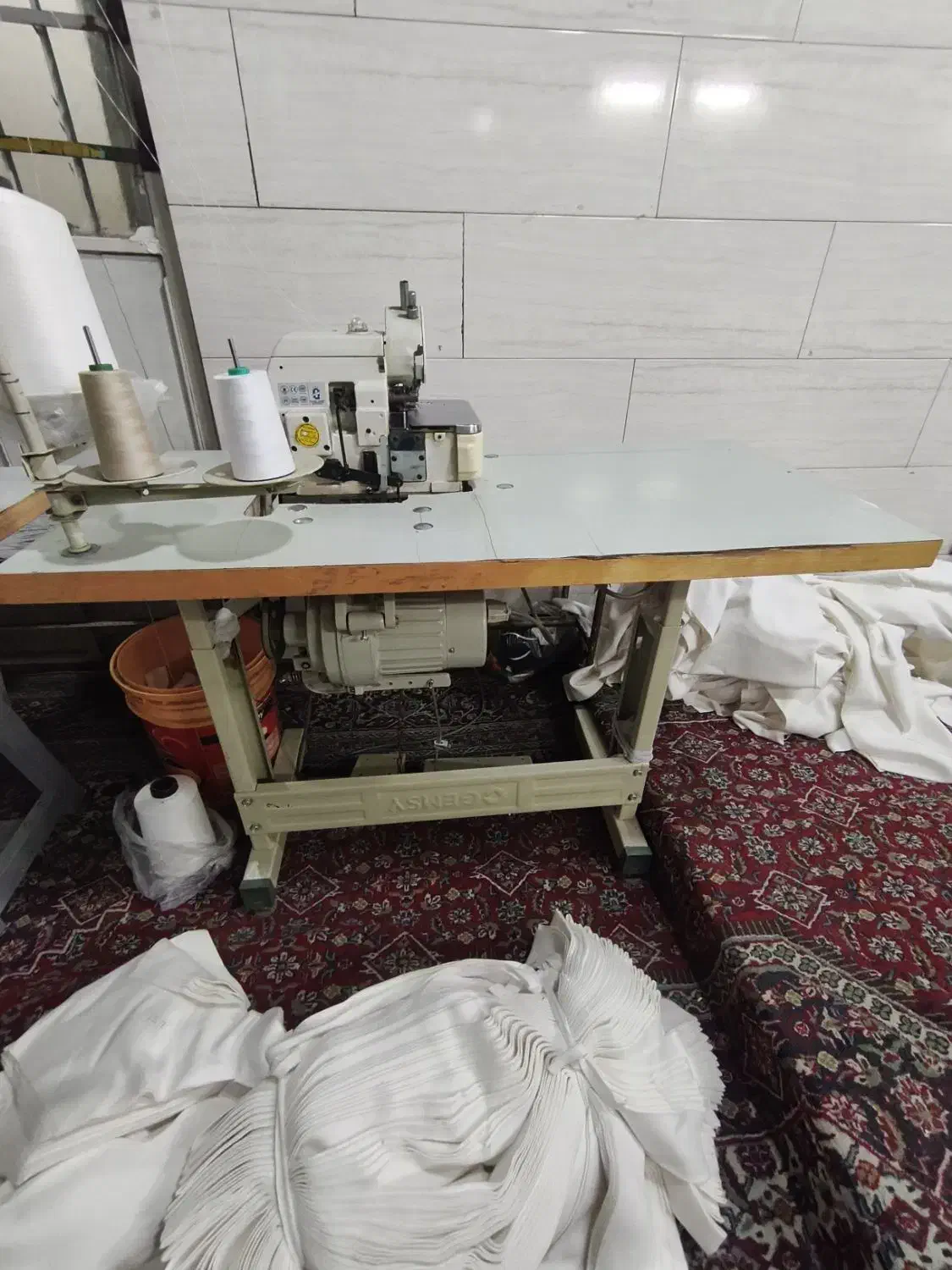 چرخ سردوز زیگزال 4نخ|چرخ خیاطی و ریسندگی|همدان, |دیوار