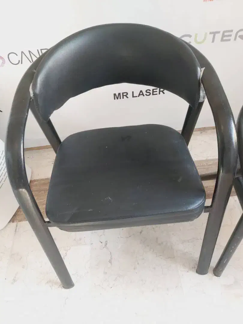 انواع صندلی های انتظار رویه چرمی و فایبر گلس|صندلی و نیمکت|تهران, صادقیه|دیوار