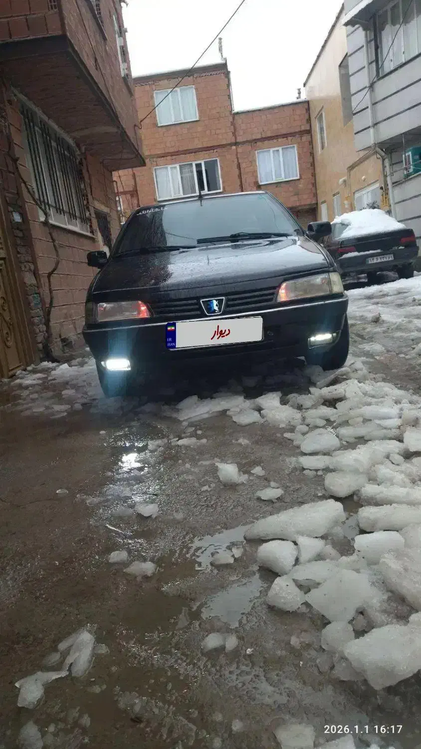 ۴۰۵مدل۸۲|خودرو سواری و وانت|مریوان, |دیوار