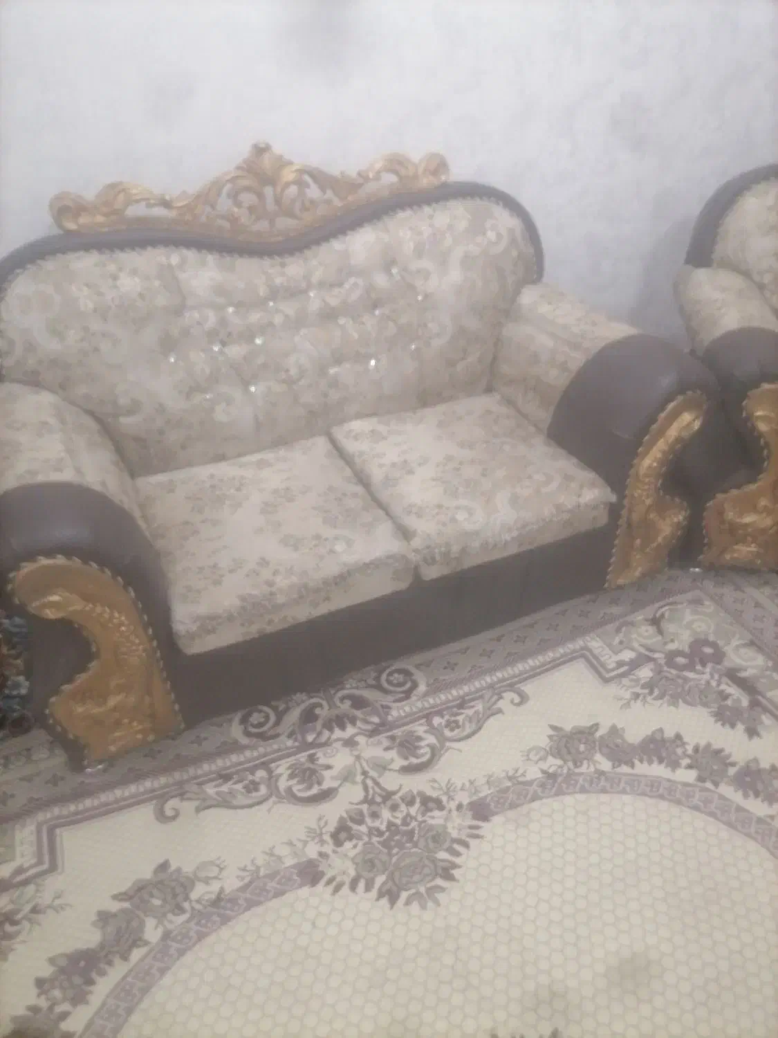 مبل سلطنتی|مبلمان خانگی و میز عسلی|شهرکرد, |دیوار