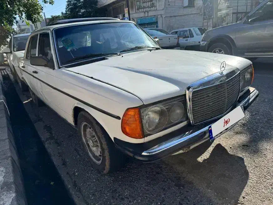 بنز ۲۳۰ دانشجویی سانروف دار مدل ۱۹۷۹|خودرو کلاسیک|رشت, جانبازان|دیوار