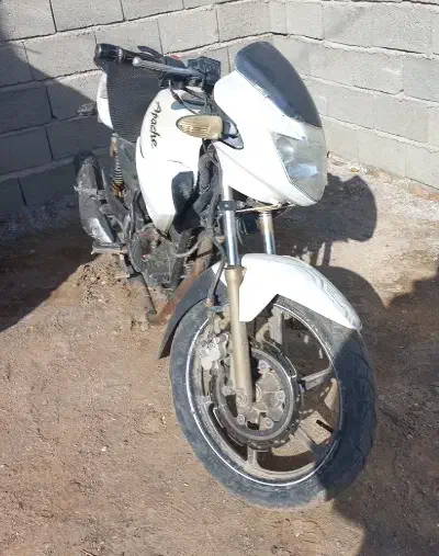 اپاچی ۱۸۰ مدل ۸۸|موتورسیکلت|خوشاب, |دیوار