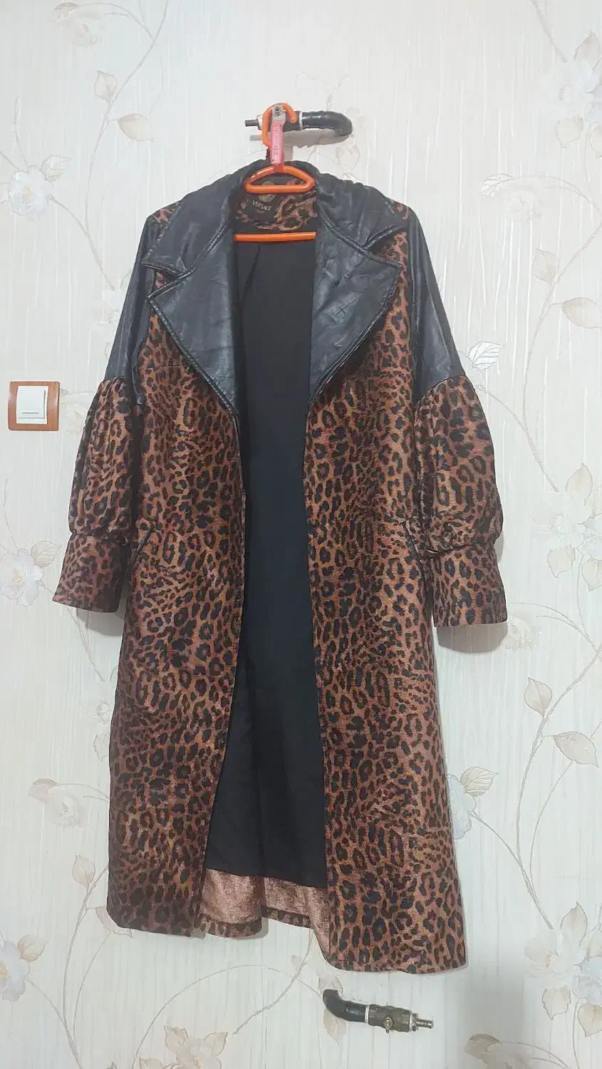 پالتو وکاپشن پسرانه و زنانه تا ۴۴ می خوره|لباس|فردیس, منظریه|دیوار