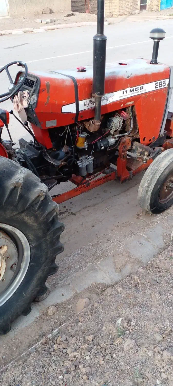 تراکتور|خودرو سنگین|قائن, |دیوار