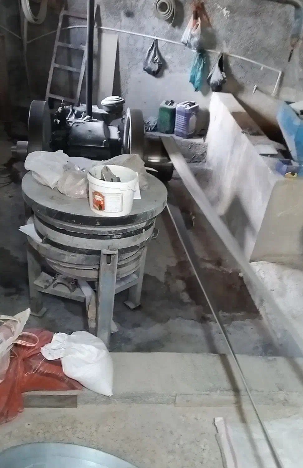 آرد ذرت|خوردنی و آشامیدنی|نوسود, |دیوار