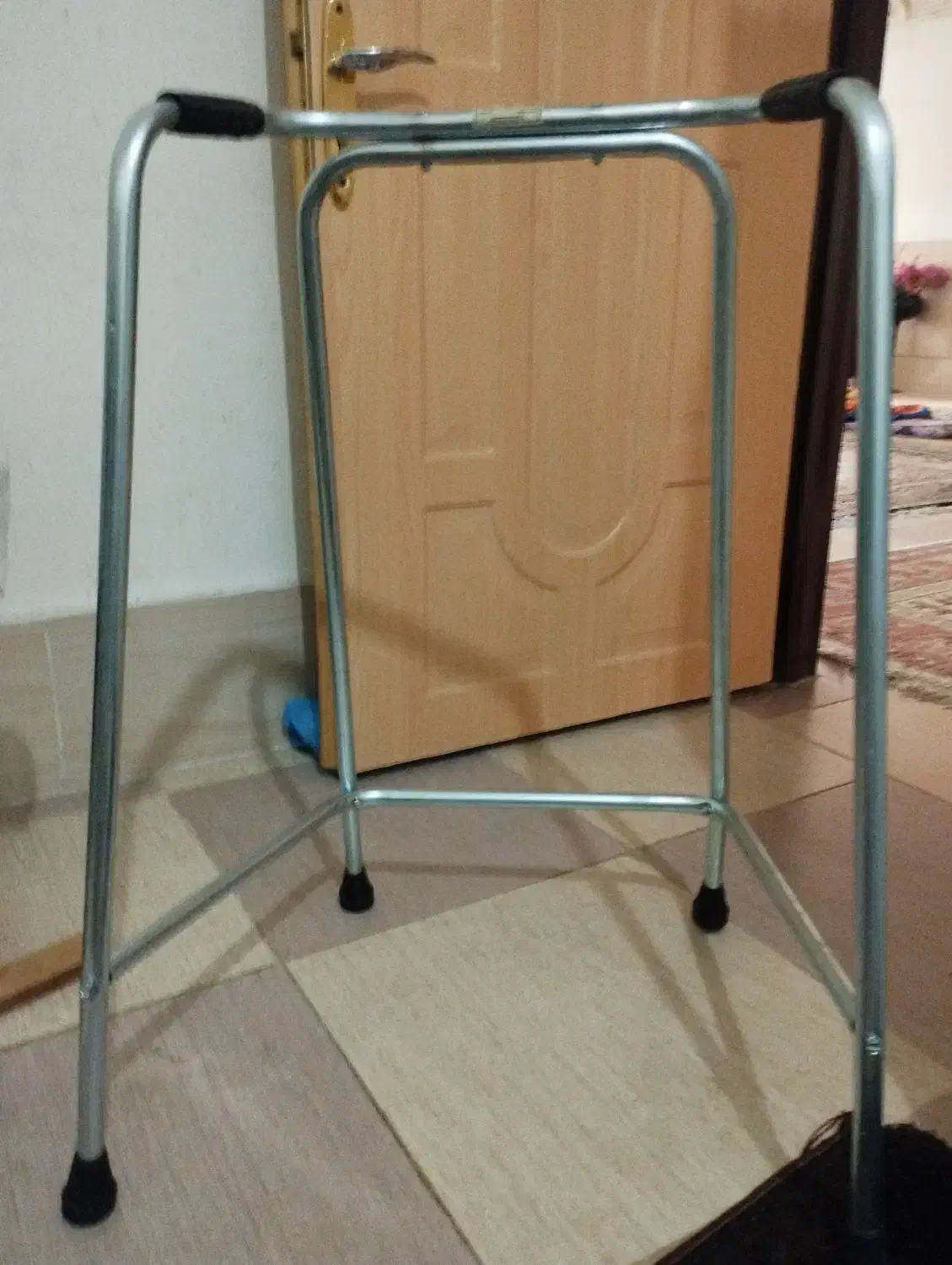 فروش یک عدد واکر نو|آرایشی، بهداشتی، درمانی|سیرجان, |دیوار