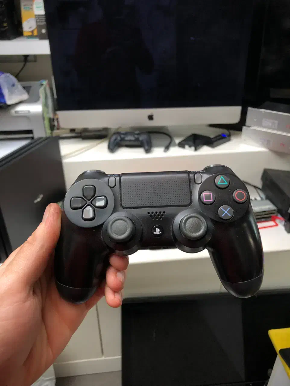 کنسول بازی سونی PS4 مدل Pro 1TB کپی خور|کنسول، بازی ویدئویی و آنلاین|رشت, معلم|دیوار