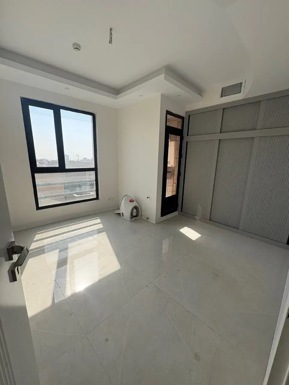 ۸۹متر ظفر/۲خ/نوساز/لابی نورعالی ویوابدی لوکیشن دنج|فروش آپارتمان|تهران, ظفر|دیوار