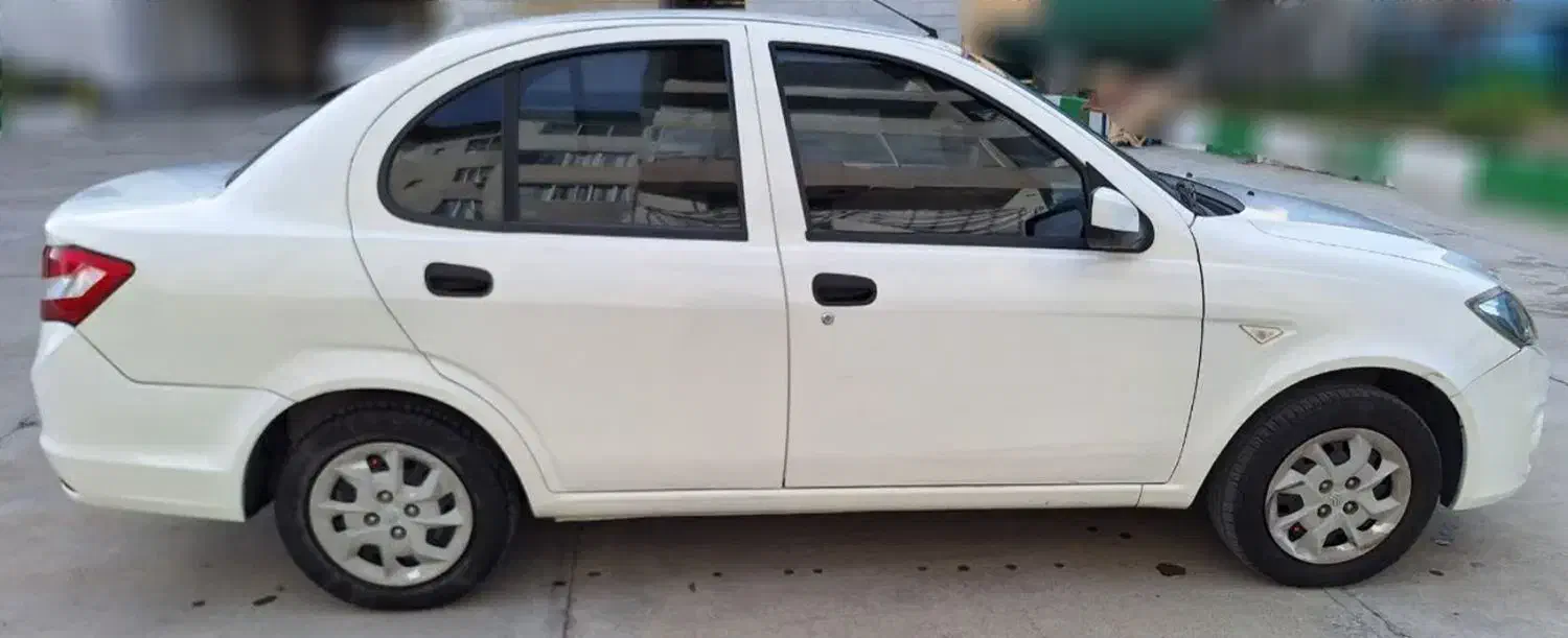 ساینا سفید|خودرو سواری و وانت|گرگان, |دیوار