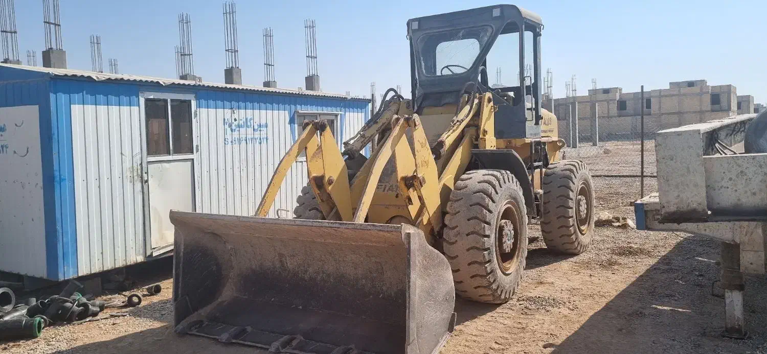 فروش یکدستگاه لودر فیات ۶۰۵|خودرو سنگین|دزفول, |دیوار